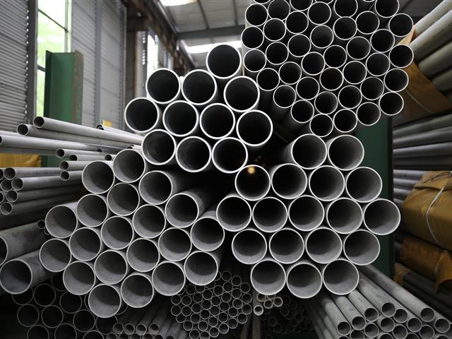 TP316LN/S31653/1.4429 SEAMLESS STAINLESS STEEL PIPE AND TUBE